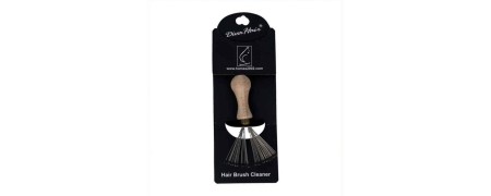  Brooms & Brushes 